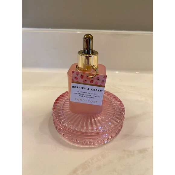 NEW Sand + Fog Berries & Cream Gourmand Perfume Caramel Vanilla Tonka Fragrance - Picture 5 of 7